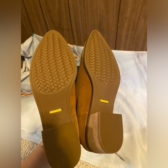 New! Cole Haan Val Pointed Toe Bootie 9 1/2B - Picture 5 of 7